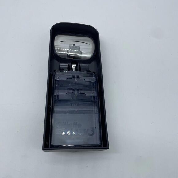 Gillette Mach 3 Turbo Razor Handle - Picture 2 of 3